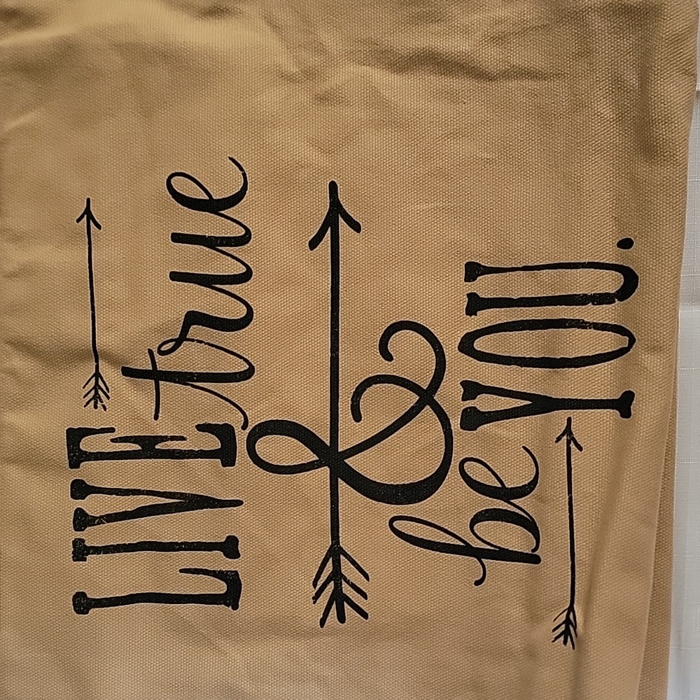 Nip Thirty-One "Be True And Be You" Soft Canvas W… - image 1